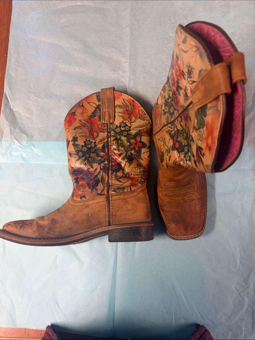 Women's Floral smoky mountain Tan Leather Western Boots.6m